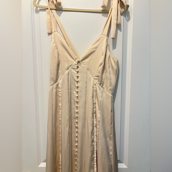 Jacindy Satin Cream Maxi Dress - Picture 4 of 11